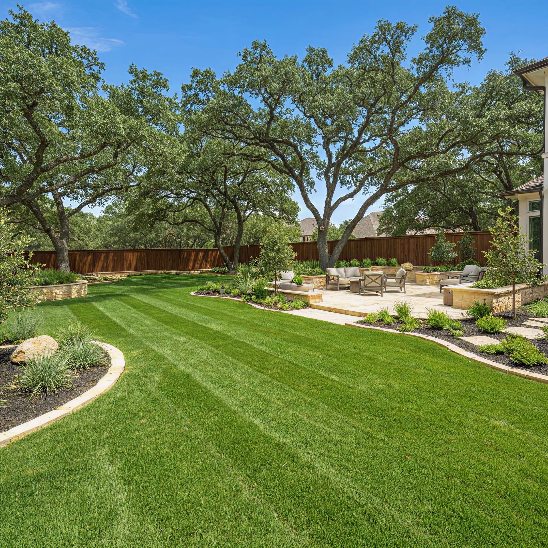 Professional landscaping services in Leander, TX
